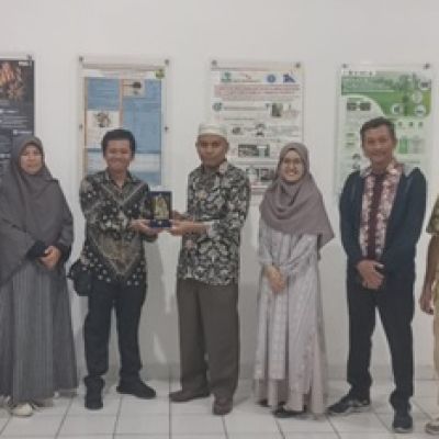 Kunjungan Benchmarking Program Studi Teknik Elektro UMRAH ke Departemen Teknik Elektro UNAND dalam Rangka Implementasi Kurikulum OBE